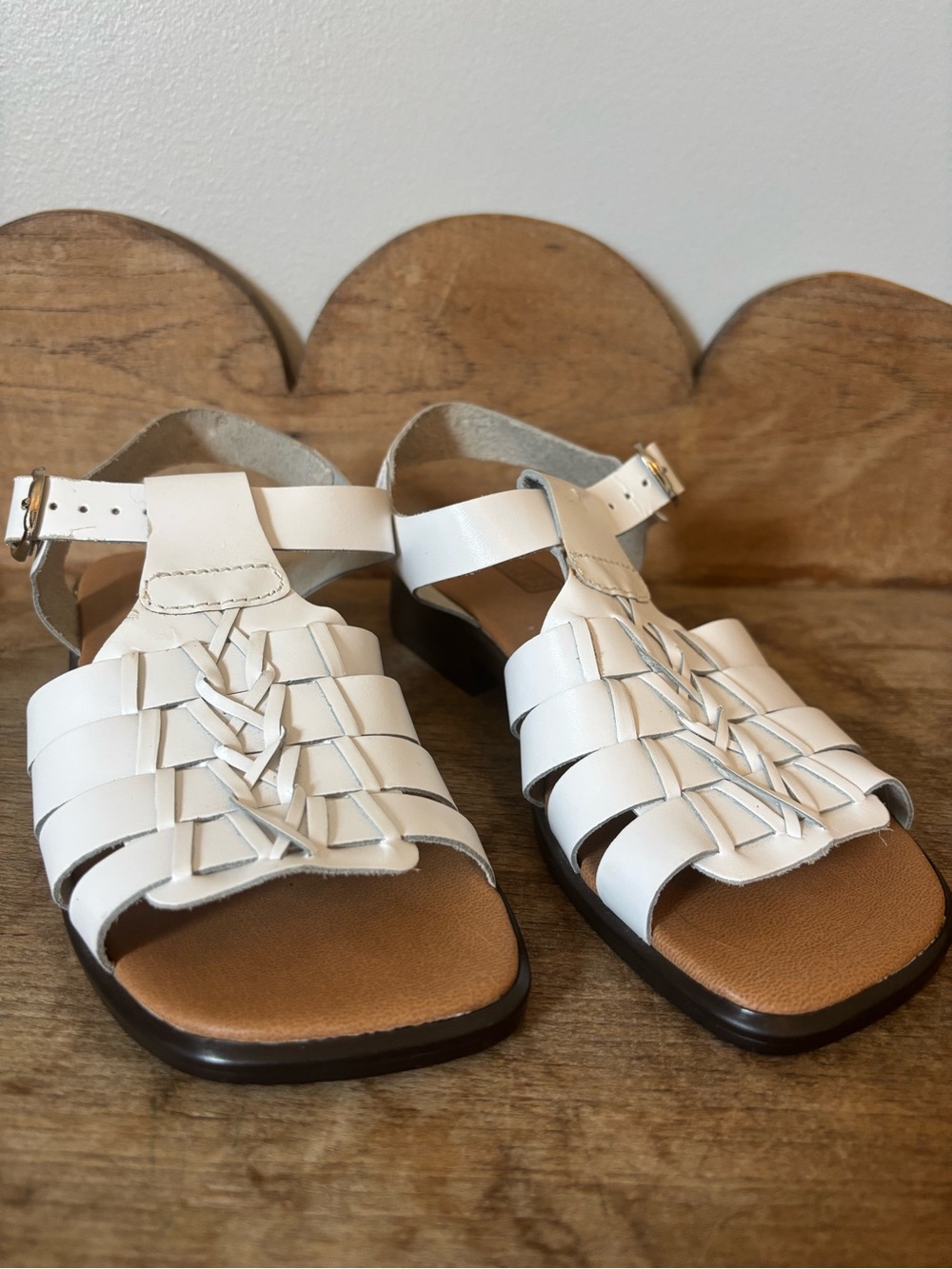 Vintage White Woven Leather Women’s Sandals